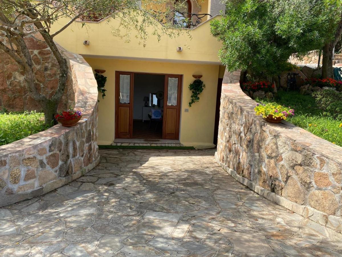 Case Vacanze Villa Rosita San Teodoro  Εξωτερικό φωτογραφία