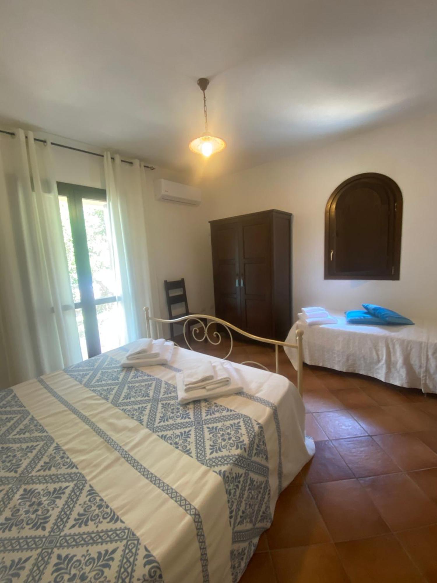 Case Vacanze Villa Rosita San Teodoro  Εξωτερικό φωτογραφία